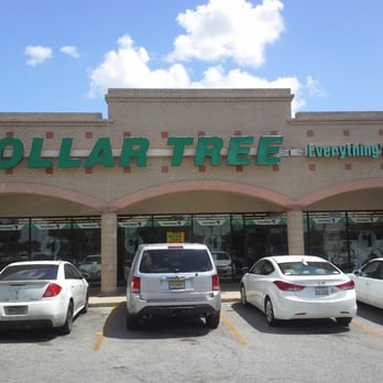 where is the largest dollar tree in san antonio