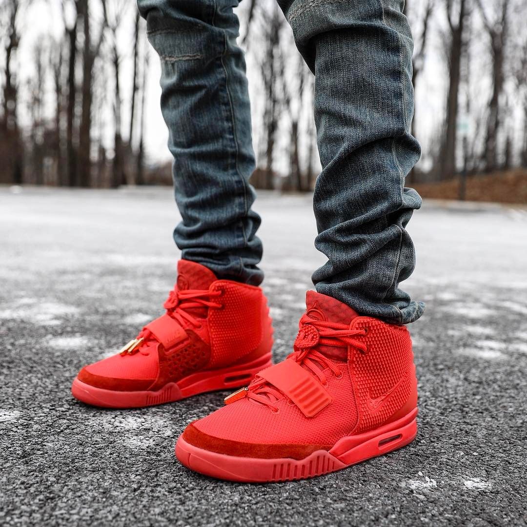 red october nike