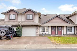 chilliwack townhomes for sale