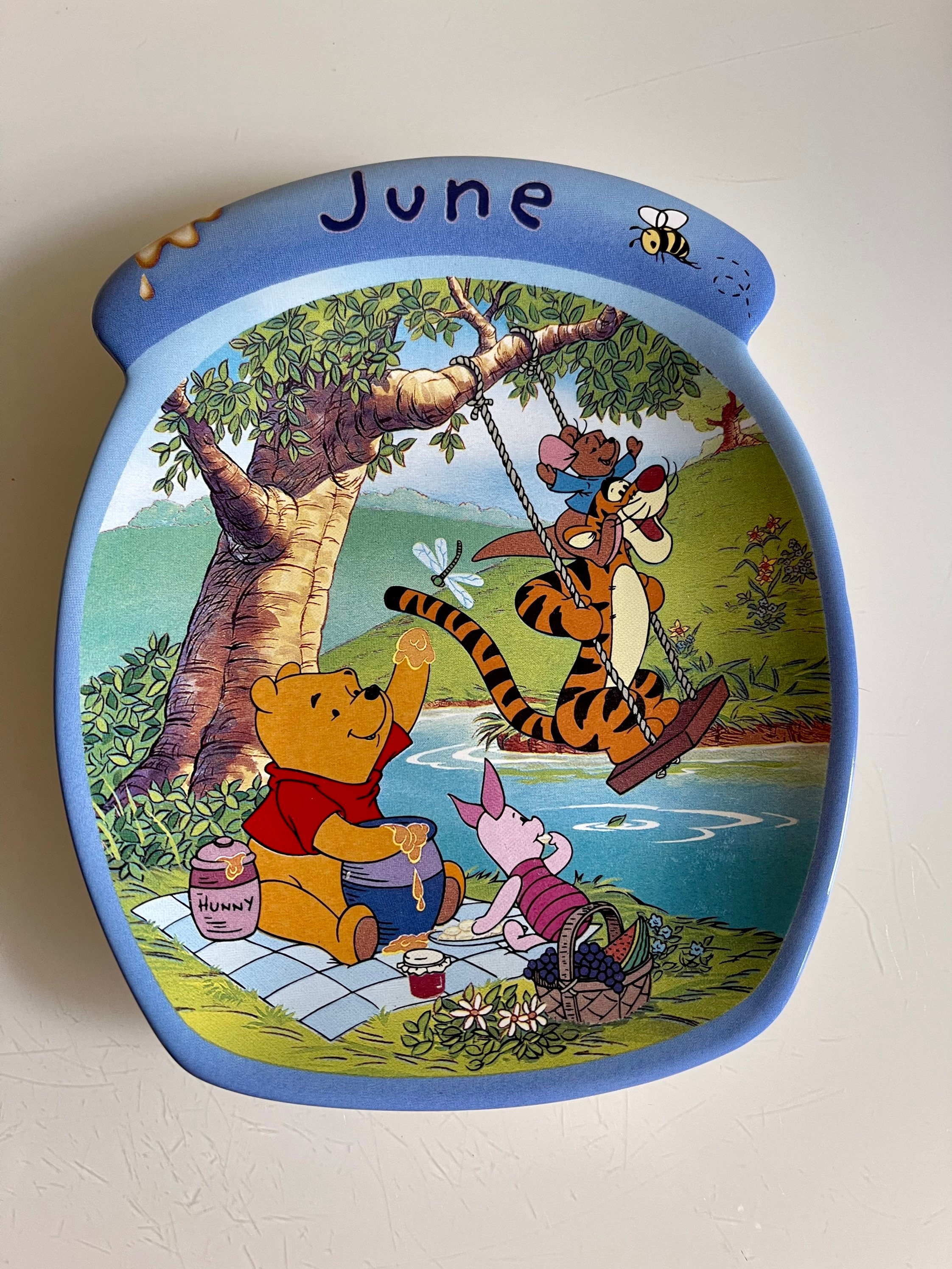 pooh plates