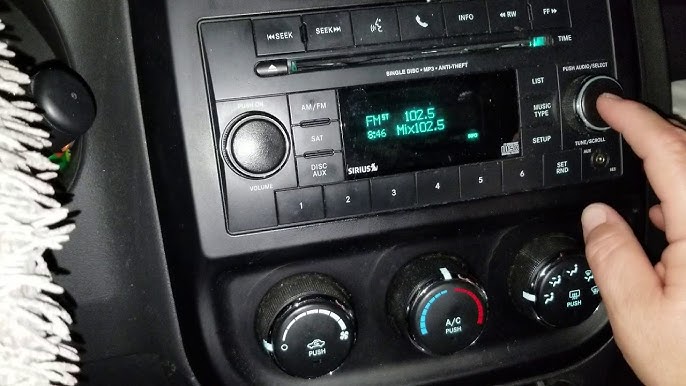 2016 jeep compass radio not working