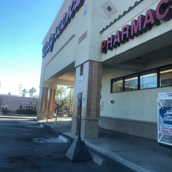 walgreens on flamingo and boulder highway