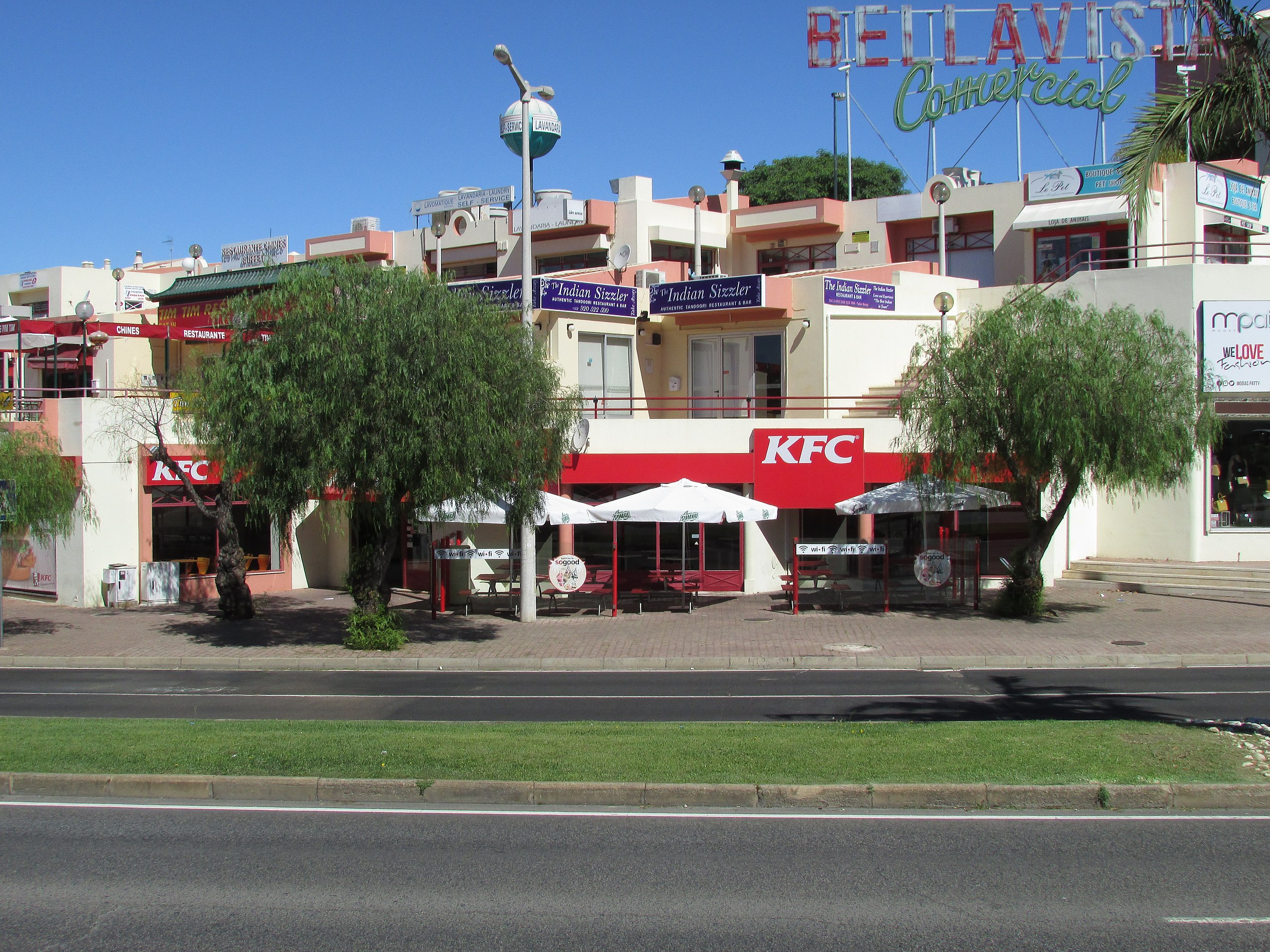 kfc albufeira