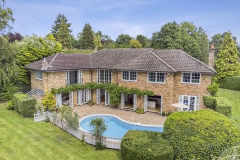 houses for sale sunningdale uk