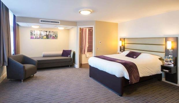 premier inn manchester arena