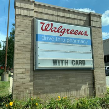 walgreens on douglas ave