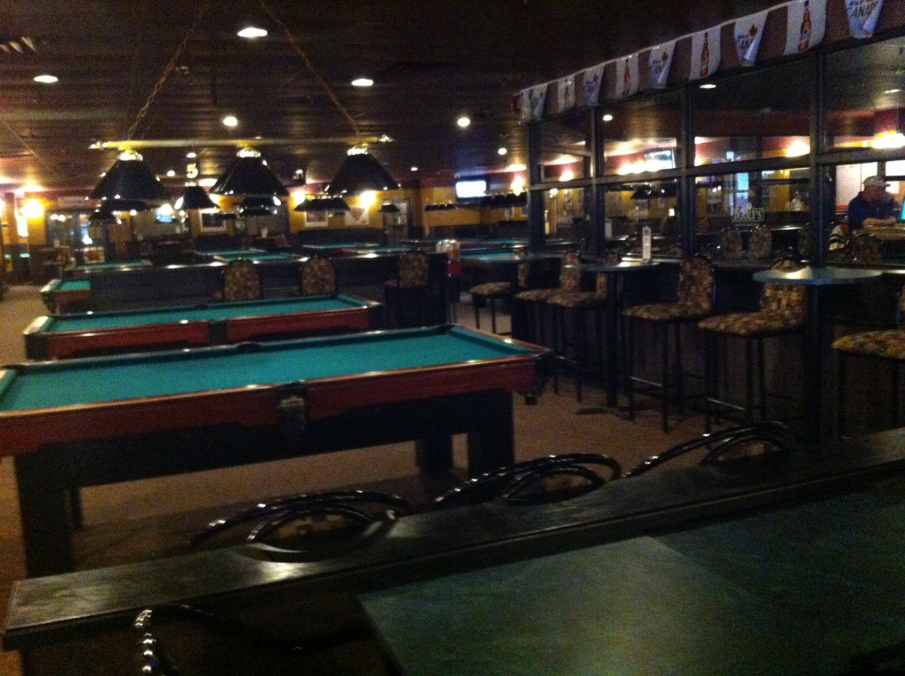 doolys billiard room