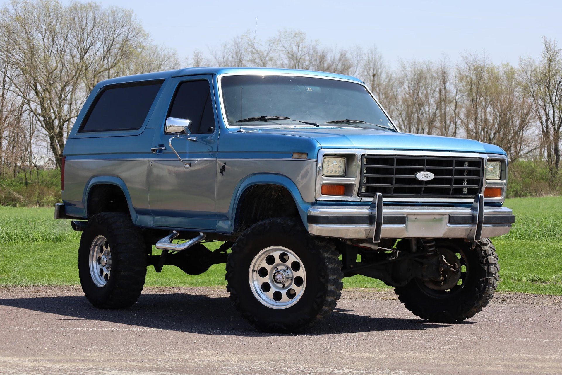 1985 ford bronco