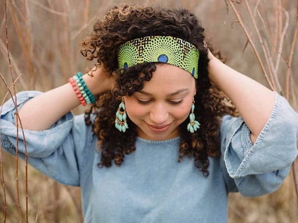 curly hair with headband