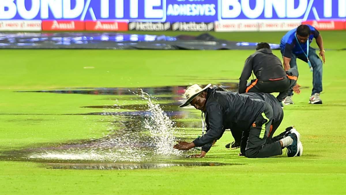 weather m chinnaswamy stadium