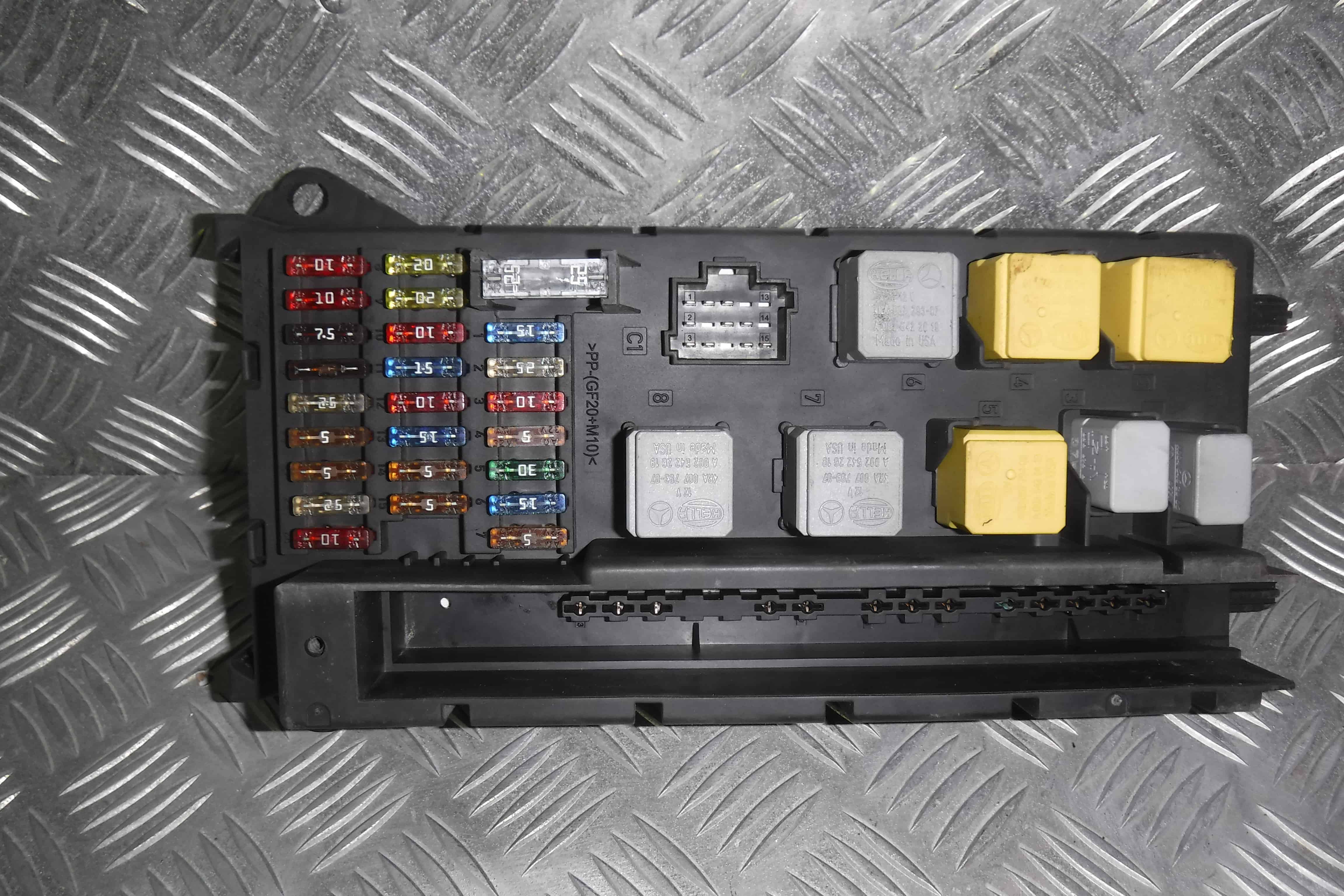 mercedes sprinter van fuse box