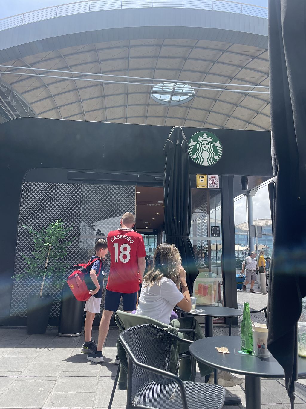 starbucks alicante airport