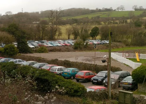 airport tavern car park