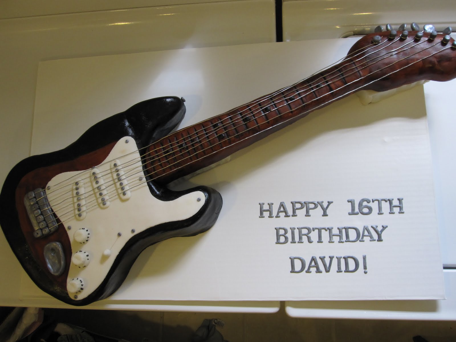 bass guitar cake