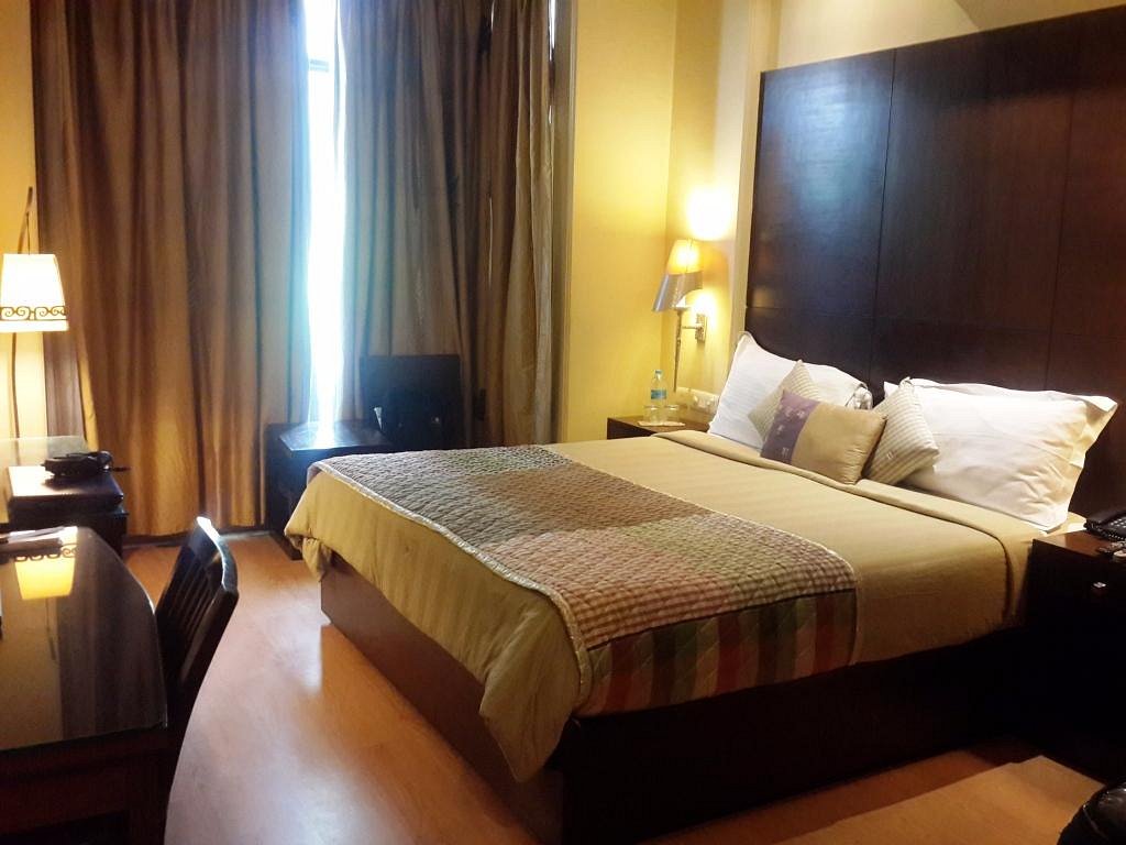 hotels in gk delhi