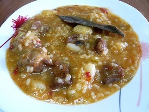 rancho de patatas con costilla y arroz