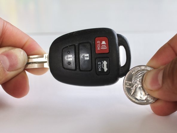 how to replace a toyota key fob battery