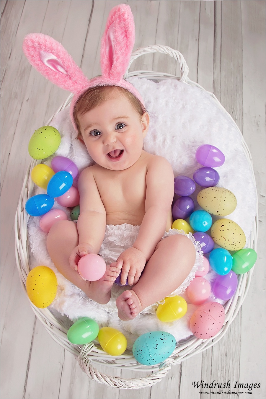 newborn easter photo ideas