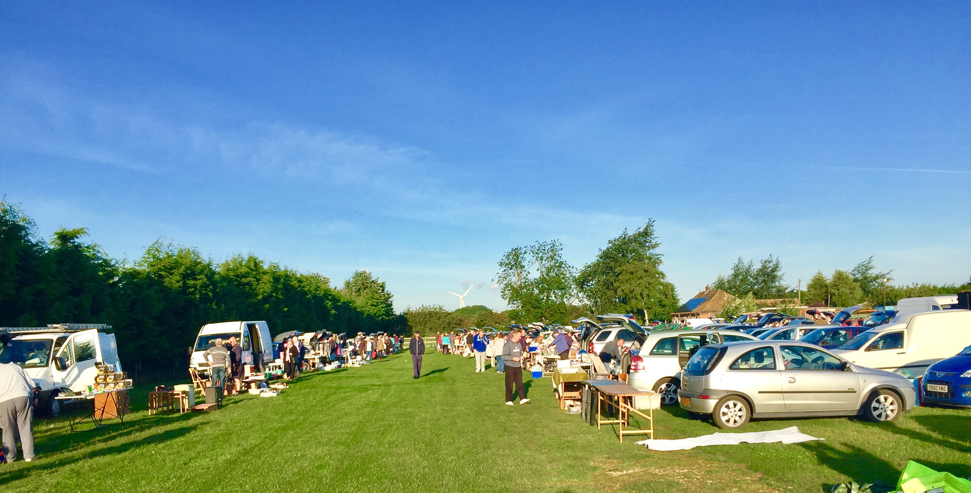 car boot north cave