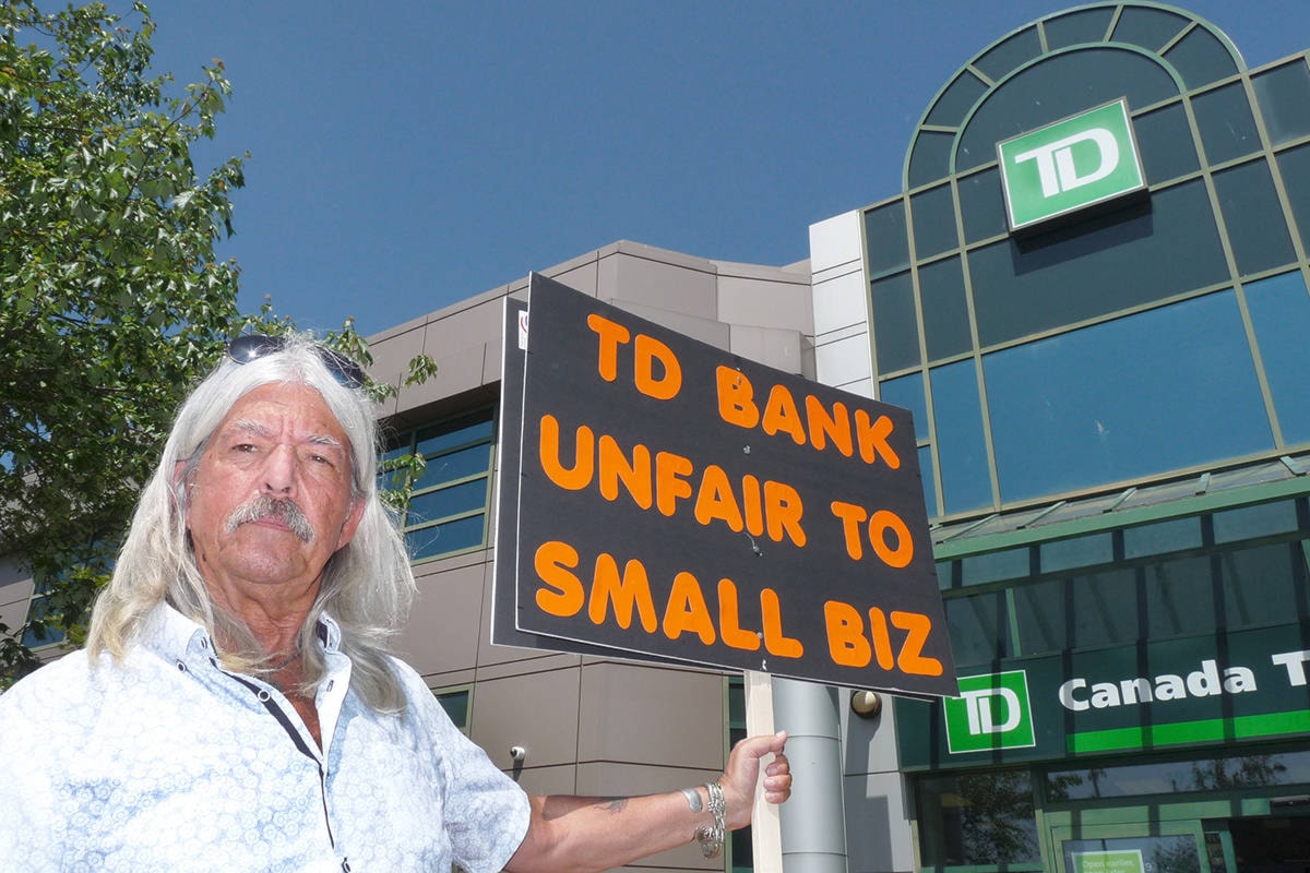 td bank maple ridge hours