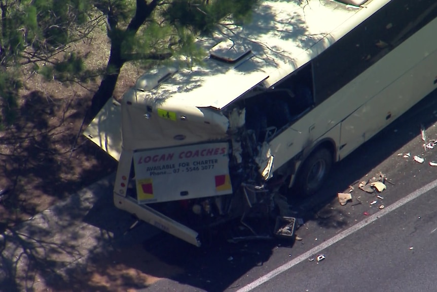 logan motorway accident today 2023