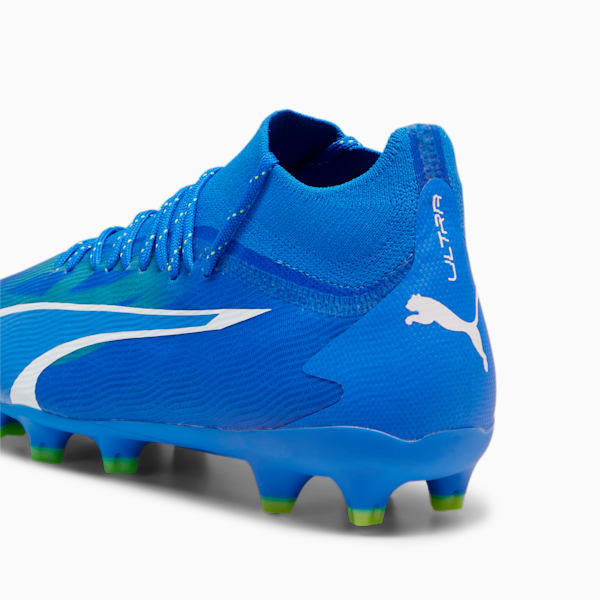 puma youth soccer shoes