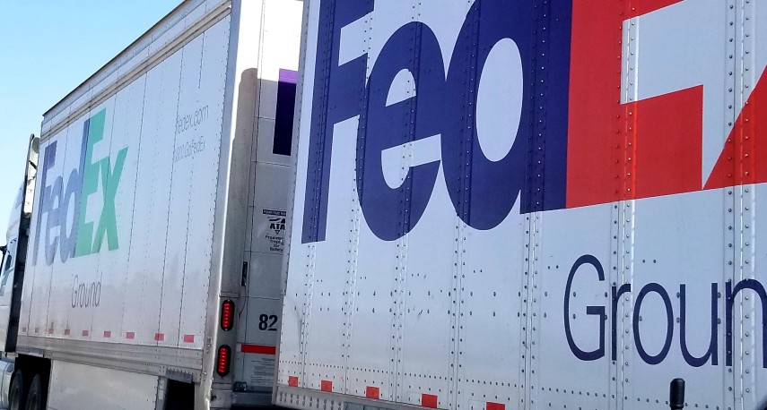 what time do fedex trucks leave in the morning