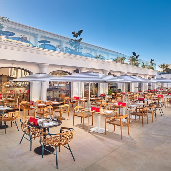 fashion restaurants near costa adeje