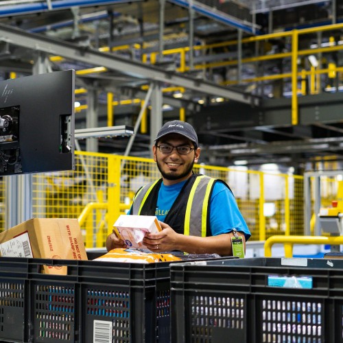 walmart distribution center apple valley jobs