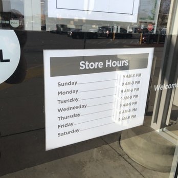 kohls hours near me