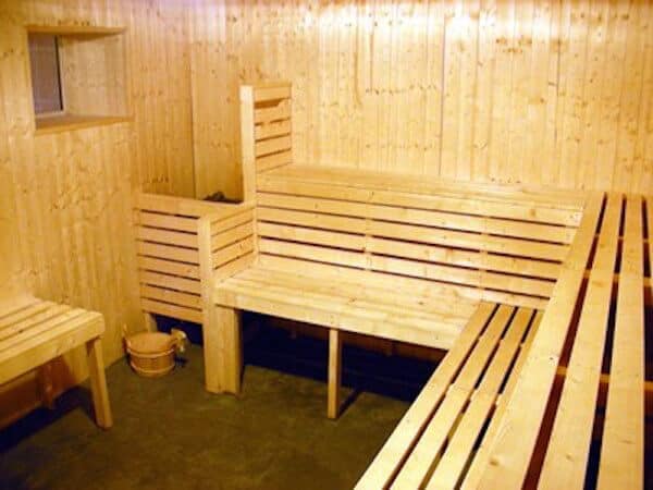 kent gay sauna