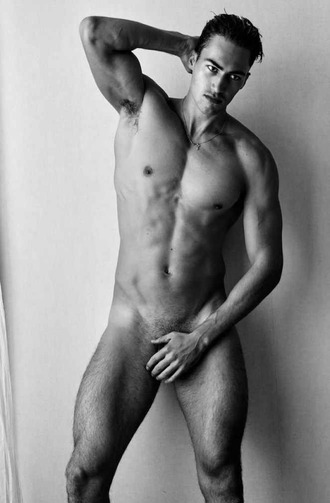 alessio pozzi nude