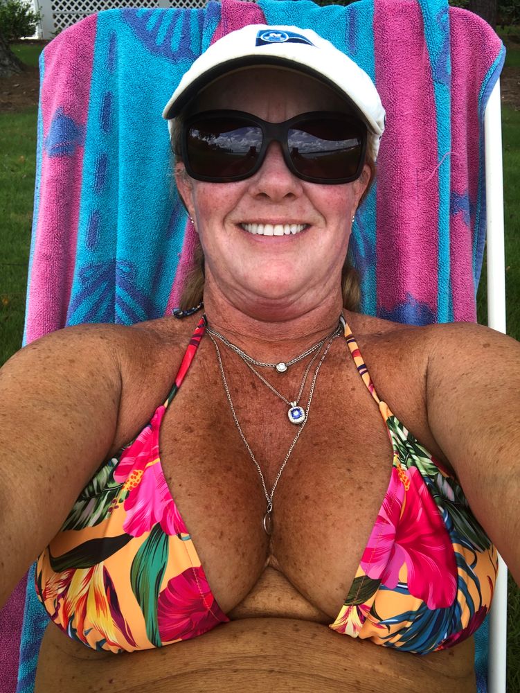 gilf bikini