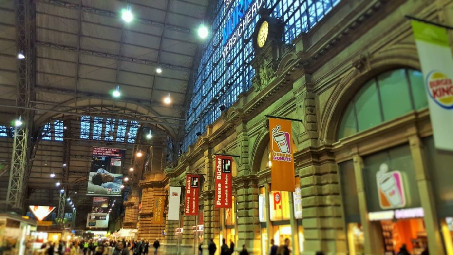 frankfurt main hbf