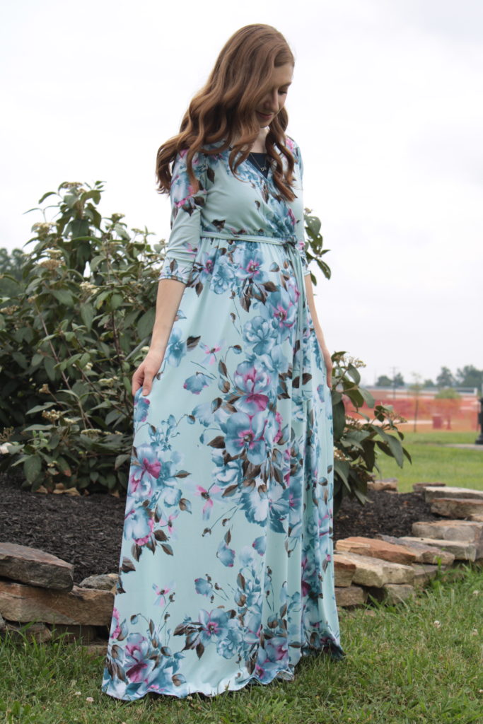 maternity dress modest