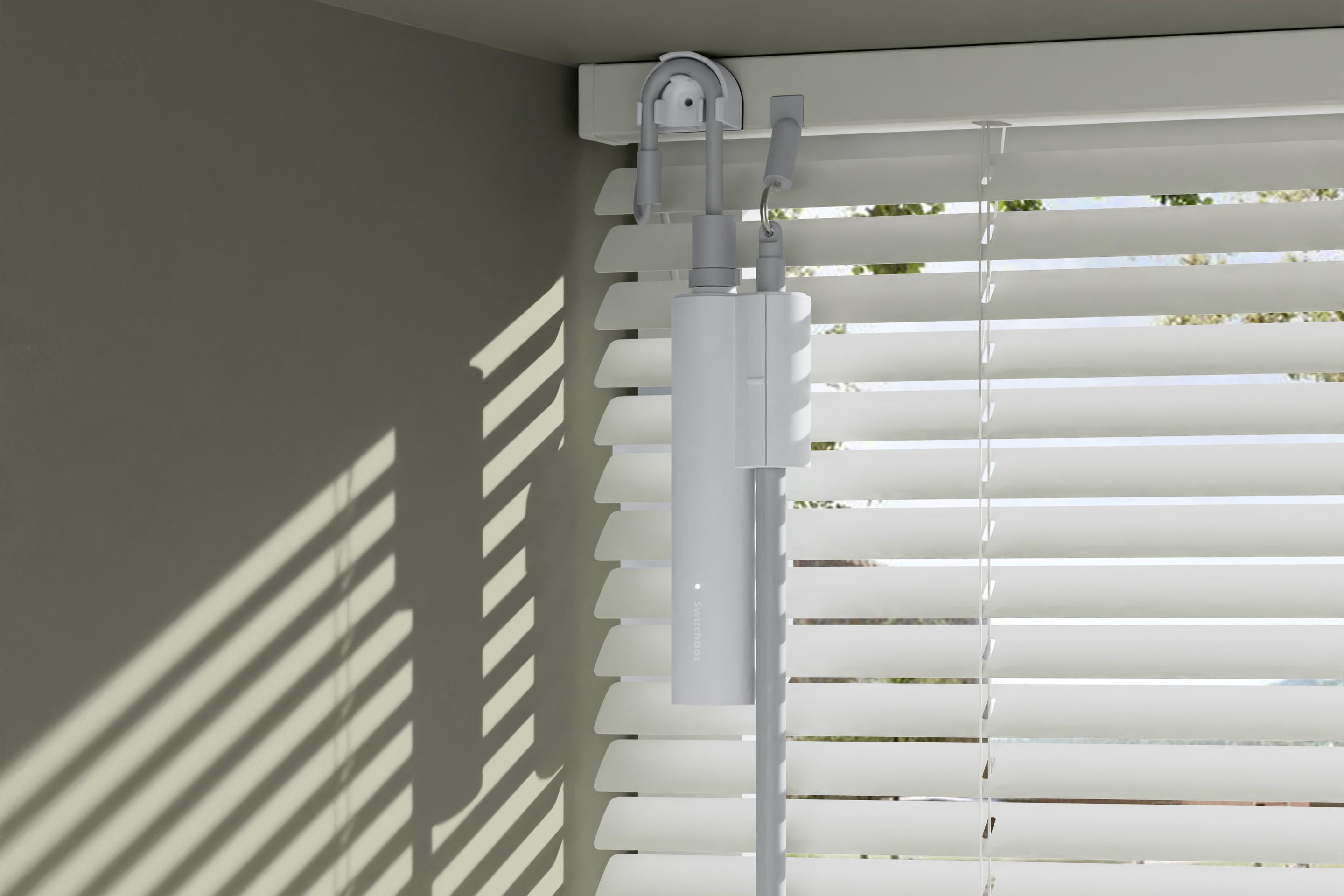 venetian blinds with wand control