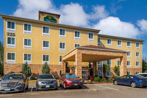 hotel auburn wa