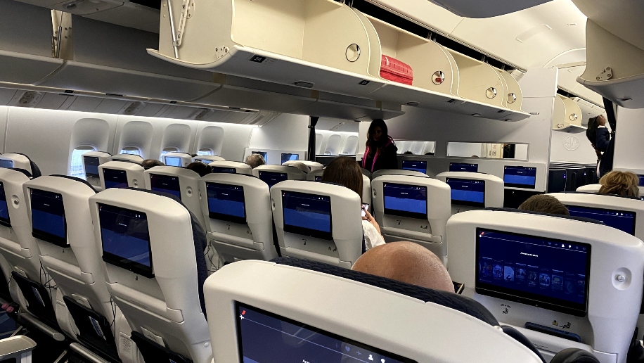 air france b777 premium economy