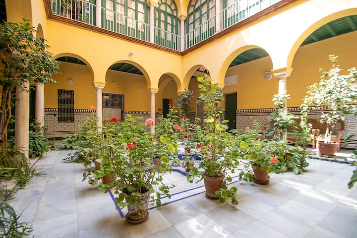 airbnb sevilla