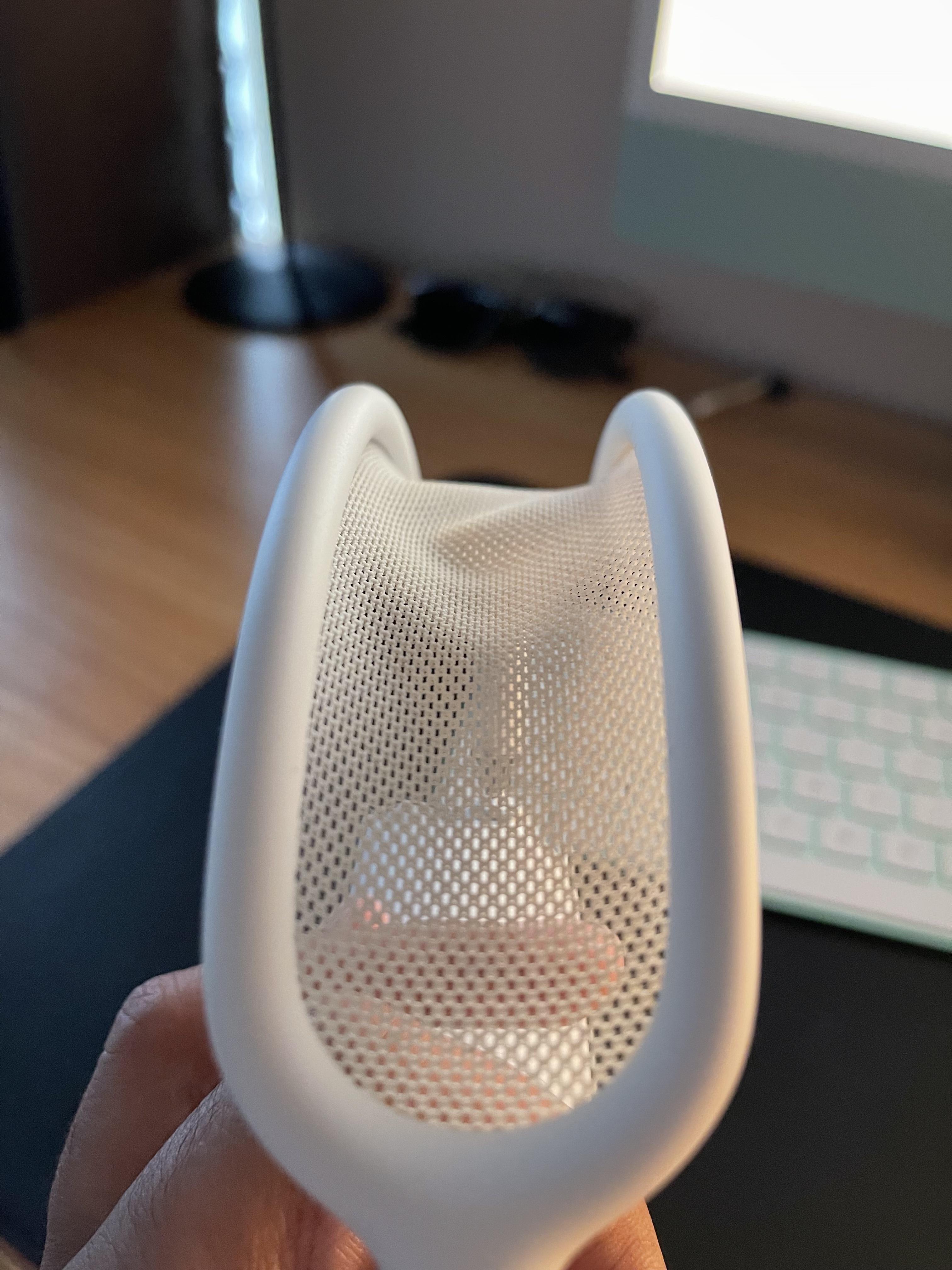 airpods max mesh