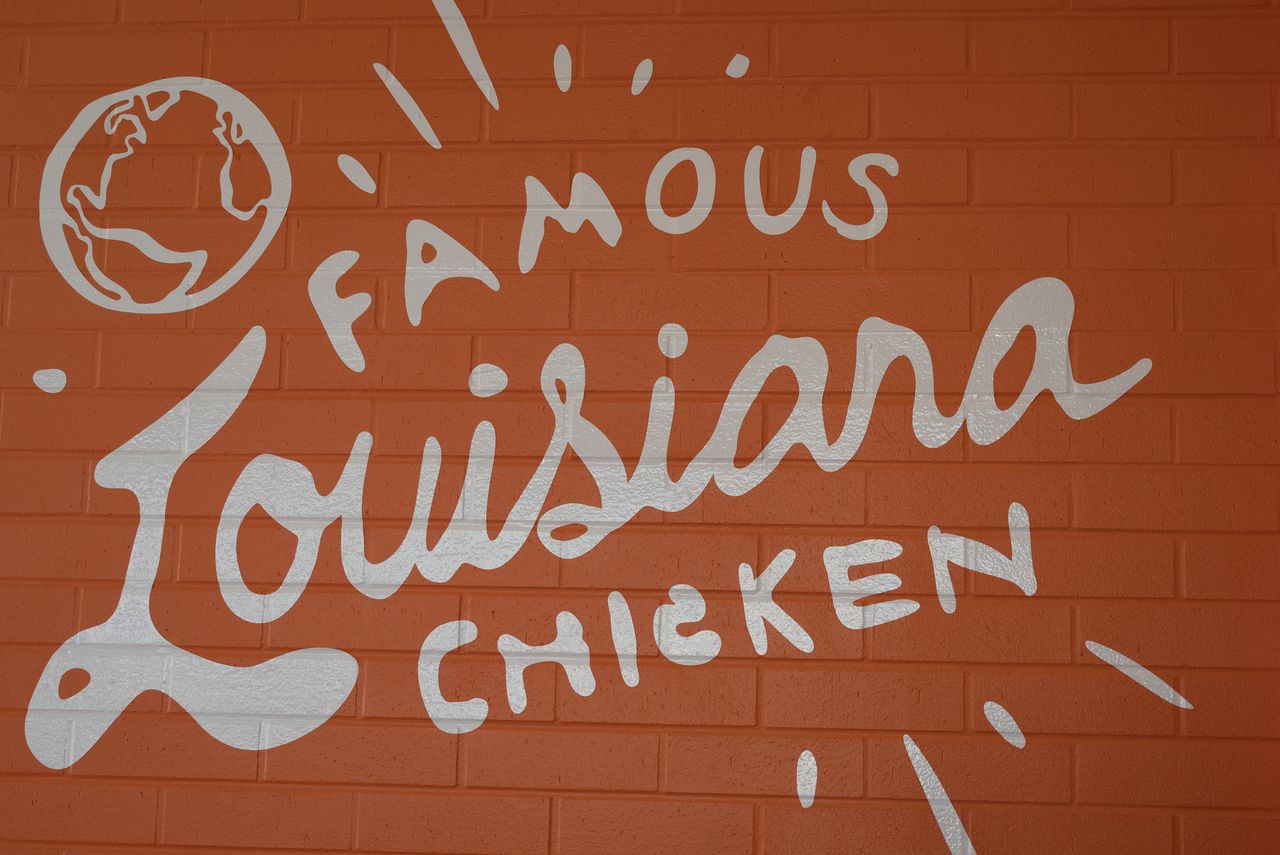 popeyes famous louisiana chicken