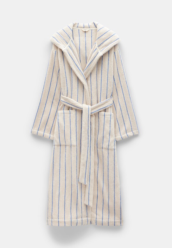 hush bathrobe