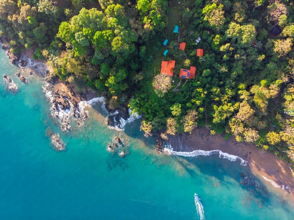 accommodation drake bay