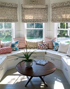 banquette pillows