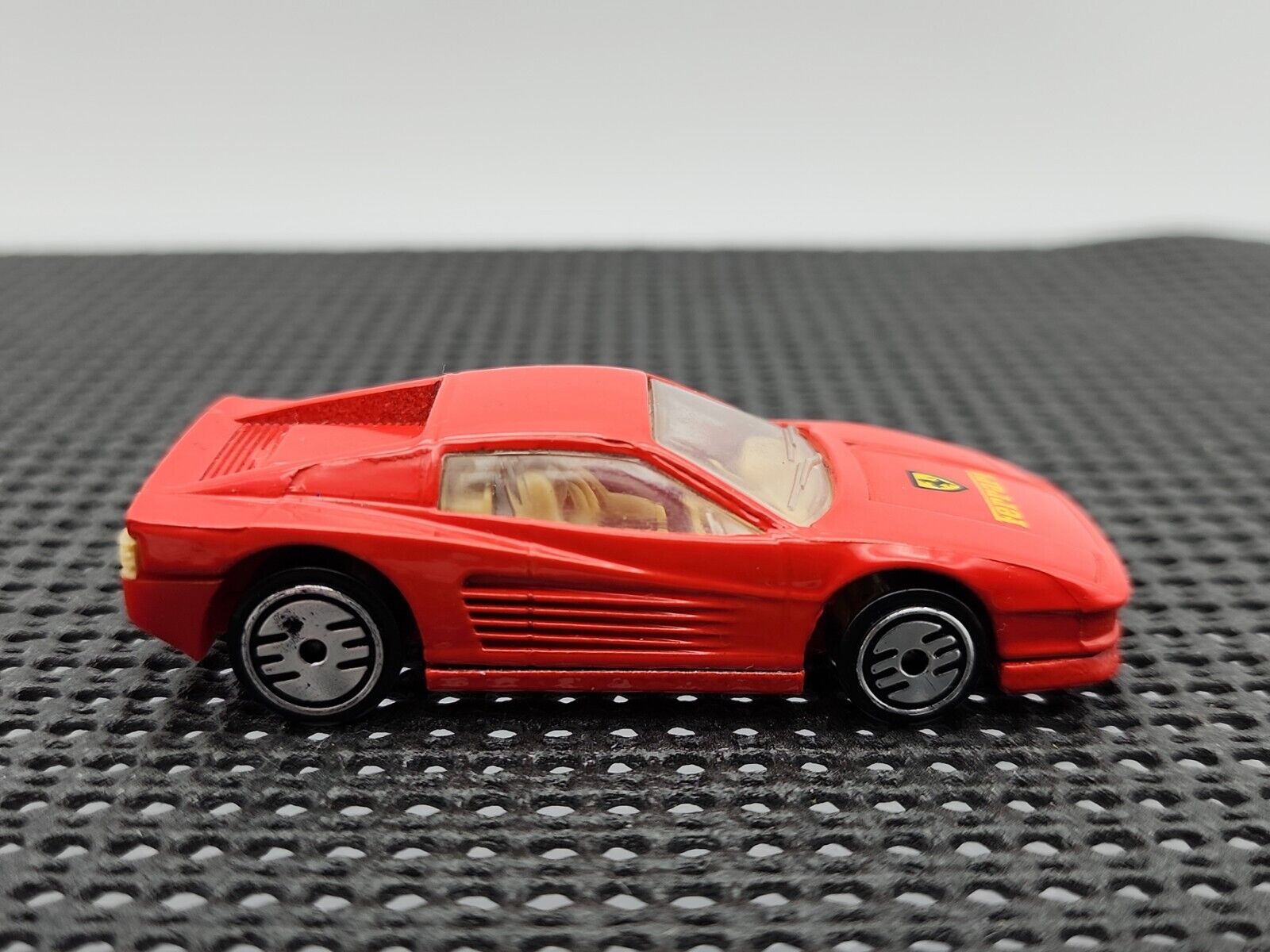 hot wheels ferrari testarossa