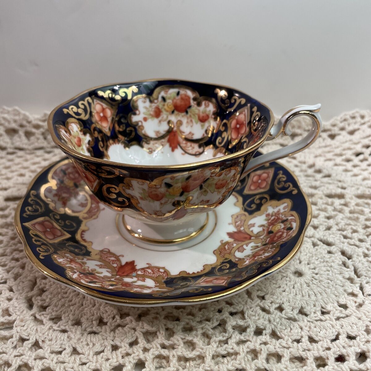 cup royal albert