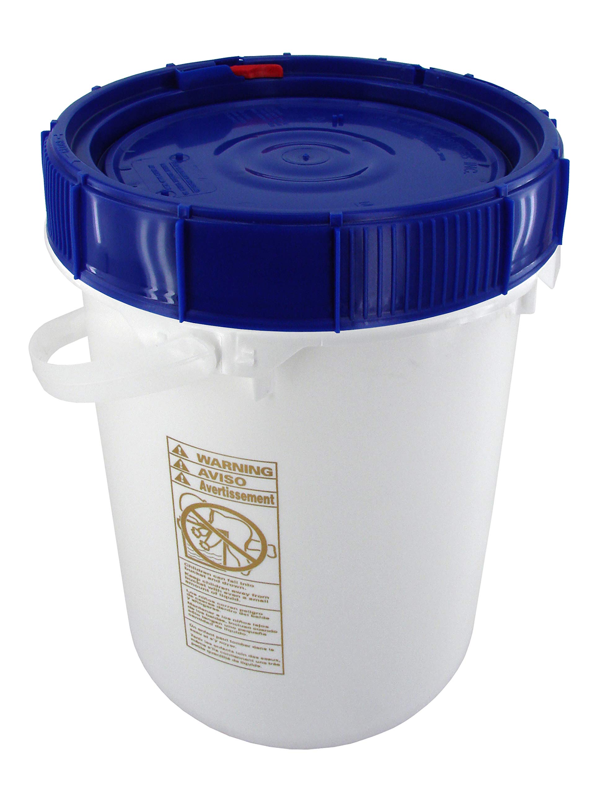 bucket with screw on lid