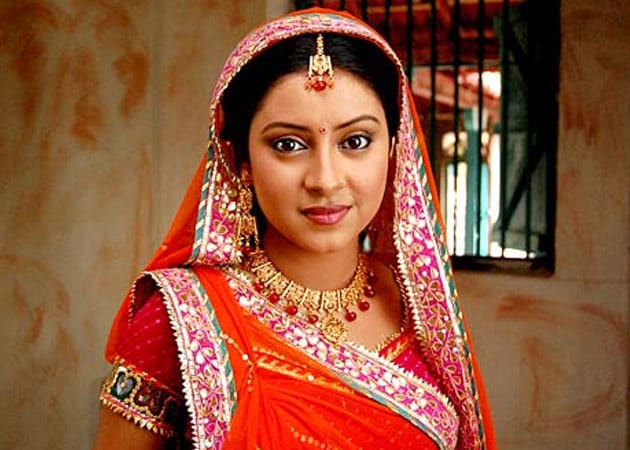 pratyusha banerjee pic