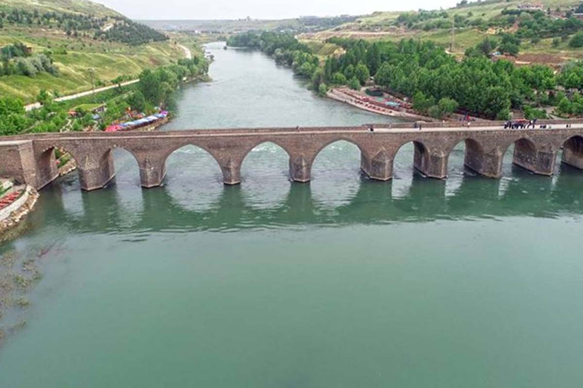 dicle nehri nerede doğar nereye dökülür