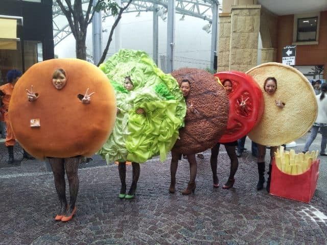 disfraz hamburguesa grupo